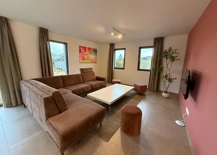 Holiday home Vakantiehuizen In De Ardennen *